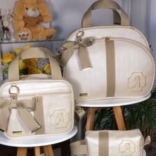 Bolsa de Bebê Glamour, Frasqueira e Estojo Box em Sombrio